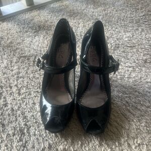 90s BCBG black goth heels